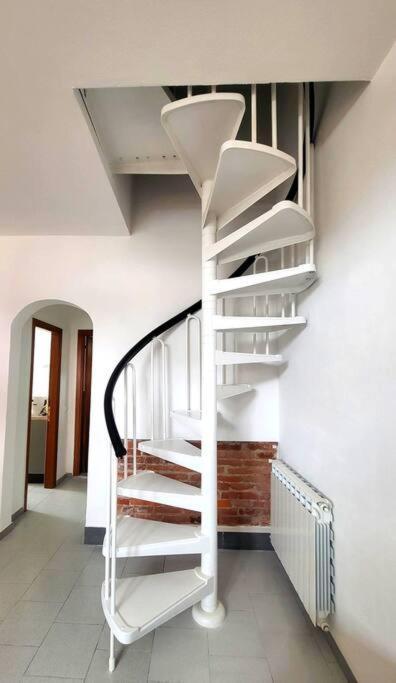 La Casa Di Maja Ferienhaus Sarzana
